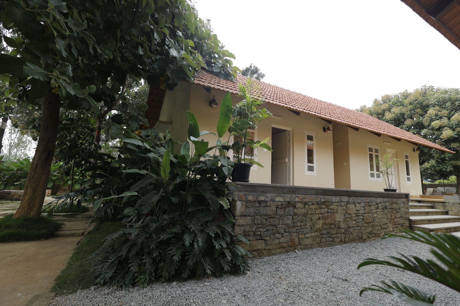 A cottage with a Mangalore clay-tile roof